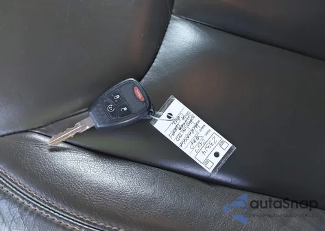 2017 Jeep Wrangler Unlimited Sahara 4X4 из США, поврежденный, VIN 1C4HJWEG6HL732149